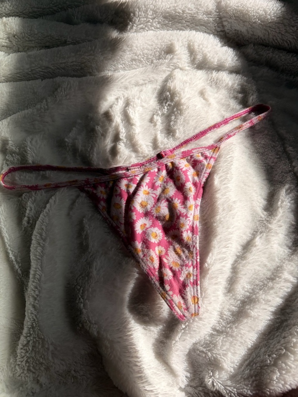Pink Daisy Print Thong